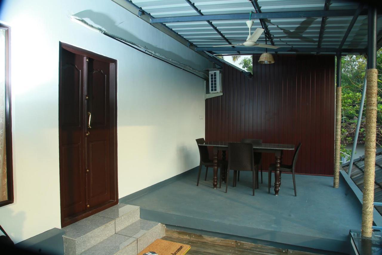 Marari Blue Waves Apartment Mararikulam Ngoại thất bức ảnh