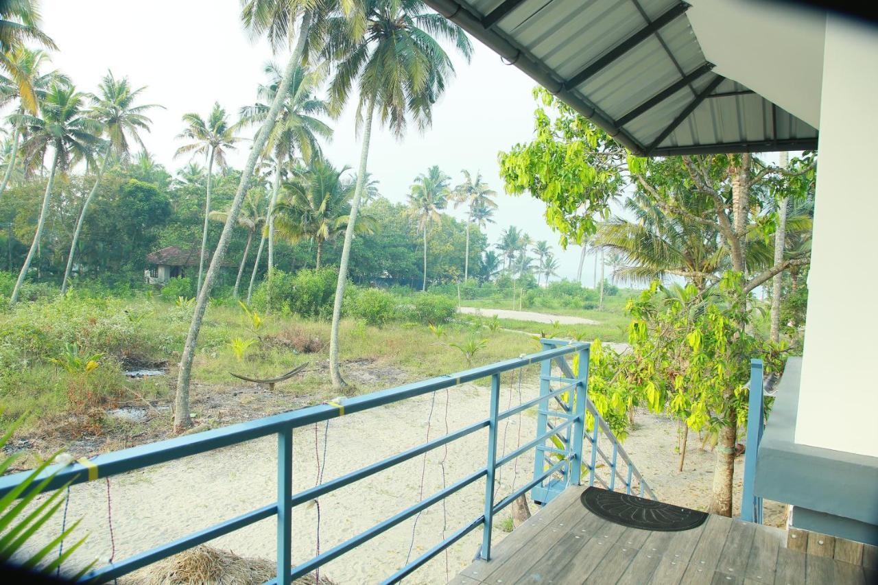 Marari Blue Waves Apartment Mararikulam Ngoại thất bức ảnh