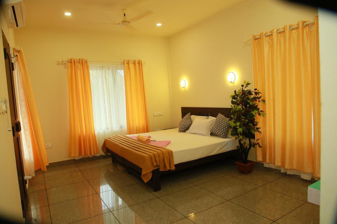 Marari Blue Waves Apartment Mararikulam Ngoại thất bức ảnh