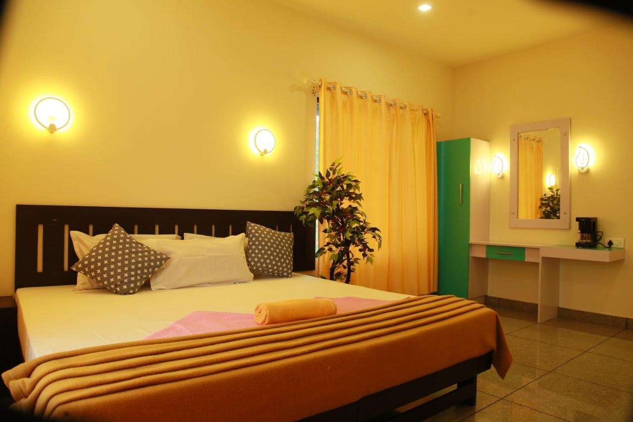 Marari Blue Waves Apartment Mararikulam Ngoại thất bức ảnh