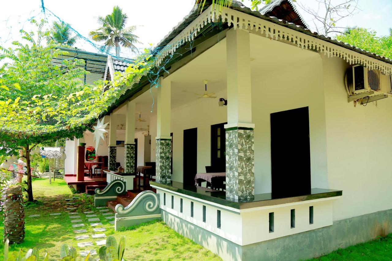 Marari Blue Waves Apartment Mararikulam Ngoại thất bức ảnh
