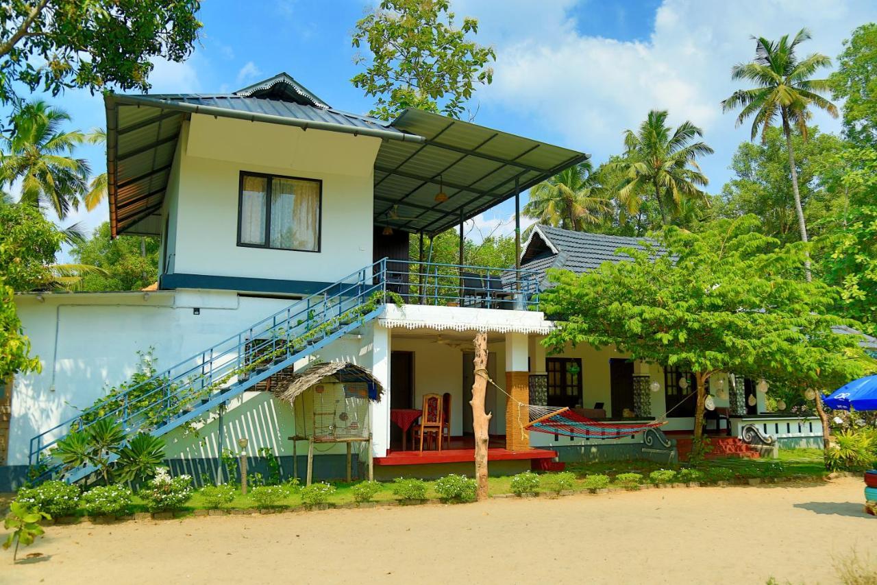Marari Blue Waves Apartment Mararikulam Ngoại thất bức ảnh